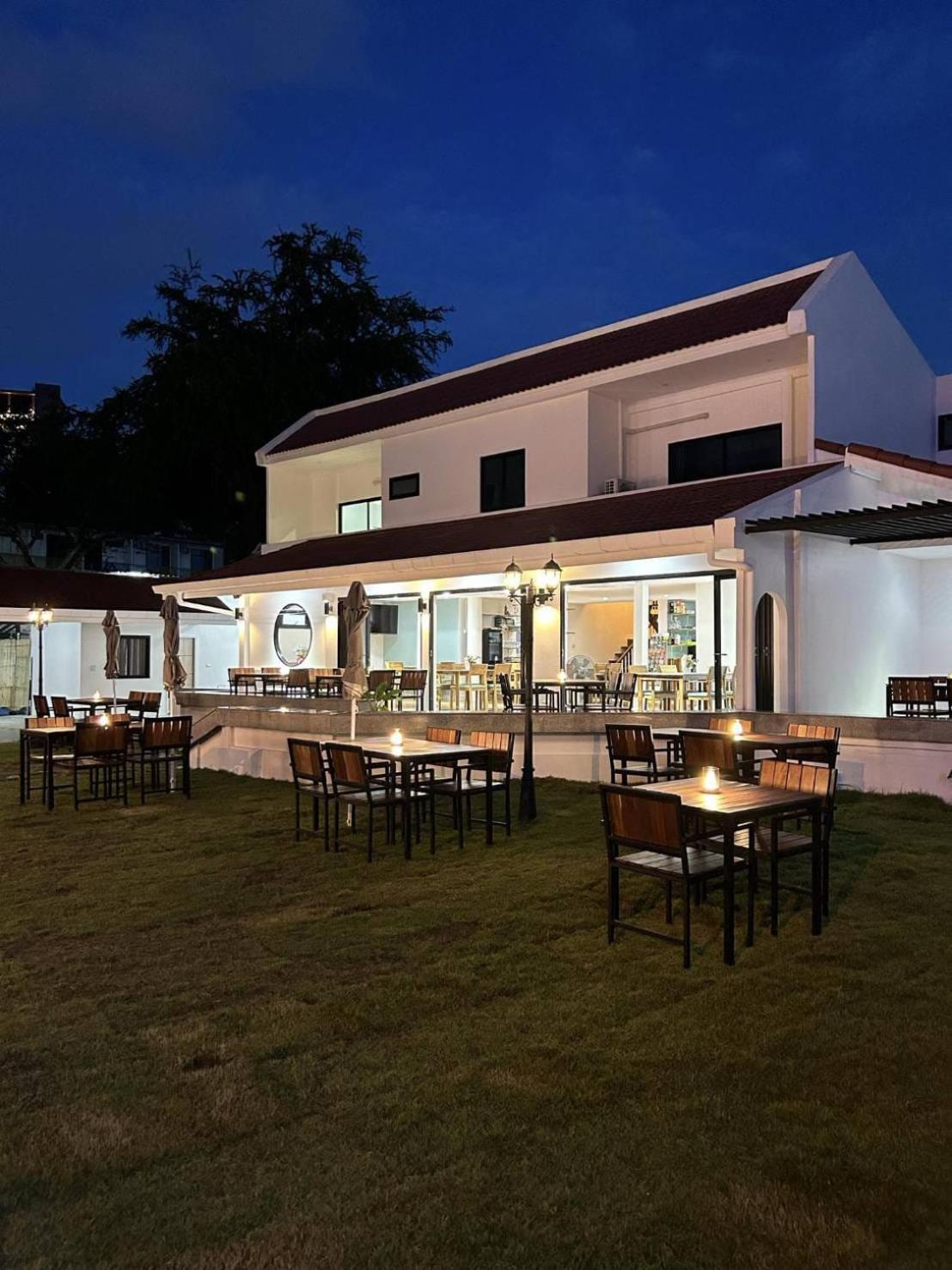 The European Chiang Mai Hotel Екстериор снимка